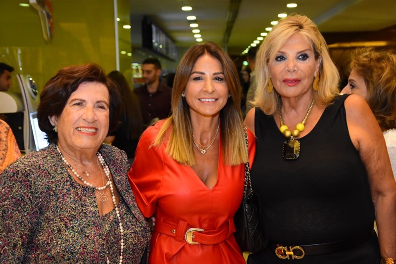 YWCA Avant Premiere of يربوا بعزكن